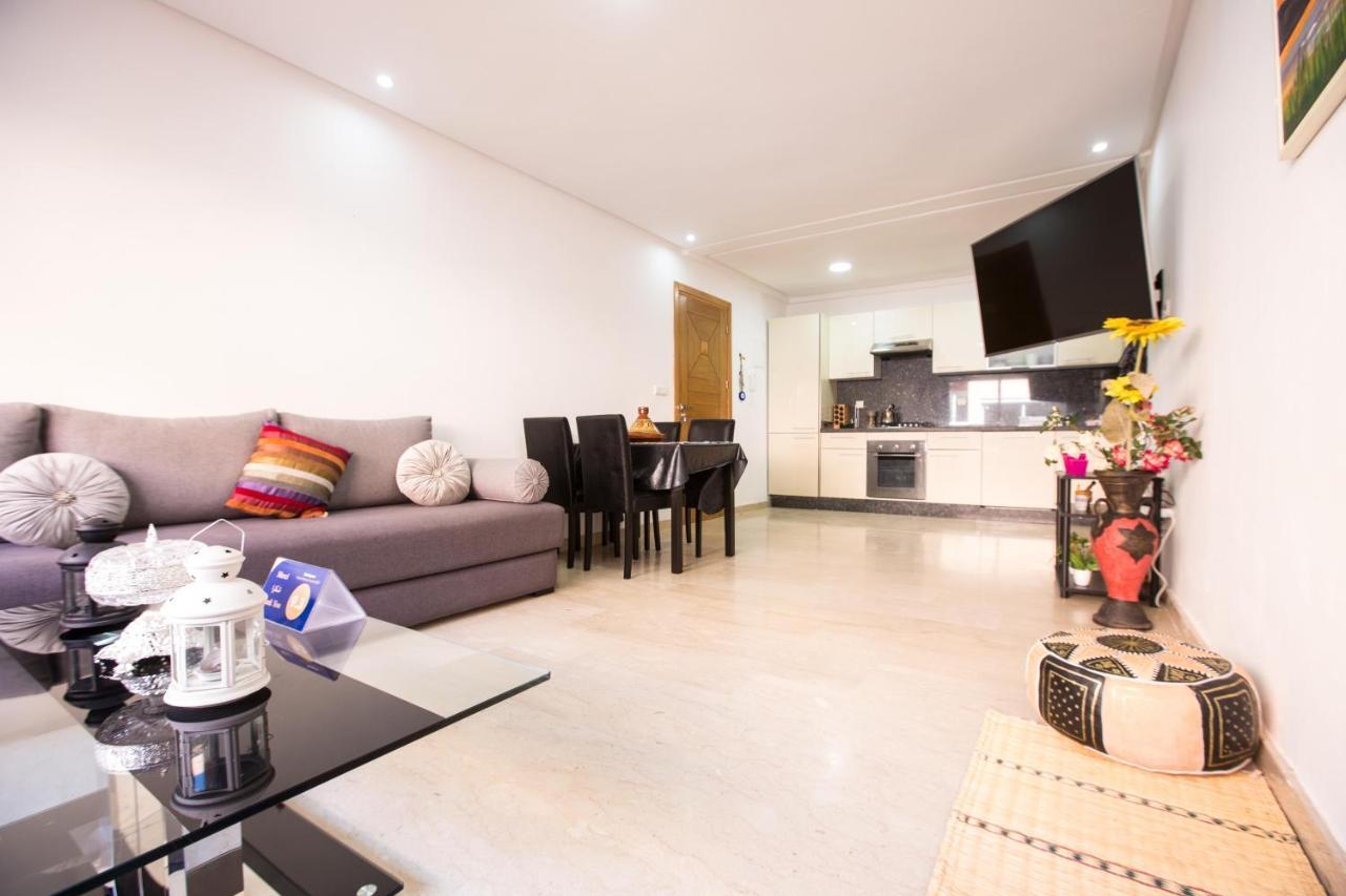 Luxury Beach Apartment - Romantic Weekend Getaway Agadir n'Ait Sa Esterno foto