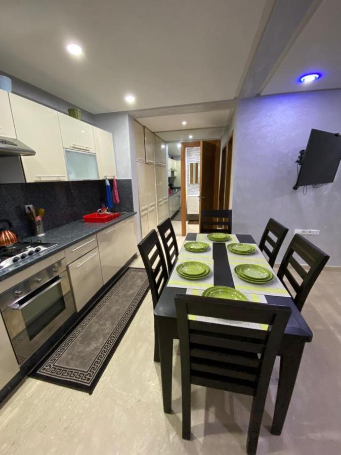 Luxury Beach Apartment - Romantic Weekend Getaway Agadir n'Ait Sa Esterno foto