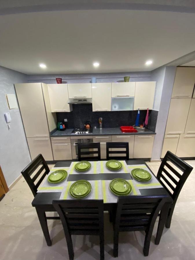 Luxury Beach Apartment - Romantic Weekend Getaway Agadir n'Ait Sa Esterno foto